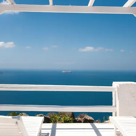 Artemis מלון דירות