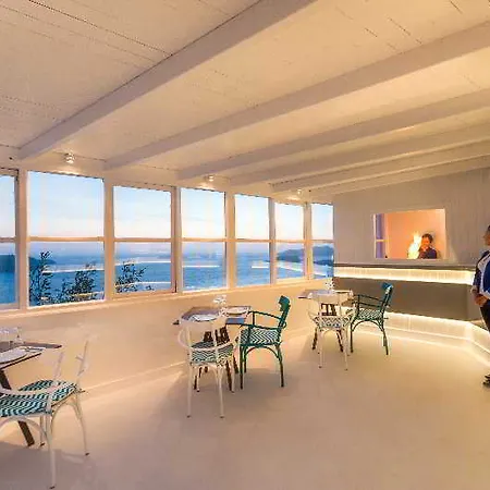 Artemis 3* מגלוחורי