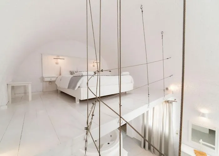 Artemis 3* Megalochori (Santorini)