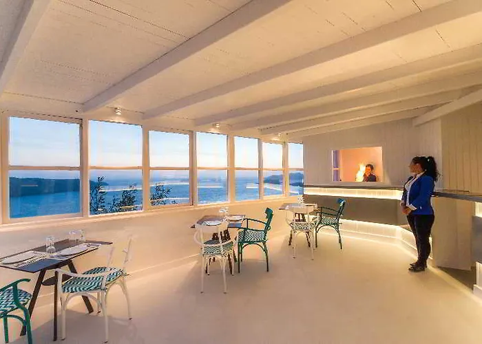 Artemis 3* Megalochori (Santorini)