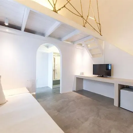 Aparthotel Artemis 3*