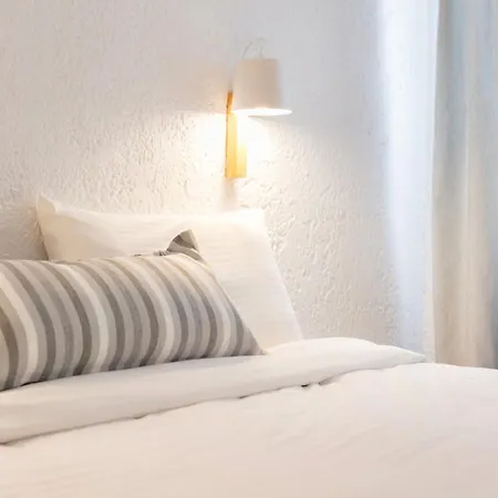 Hotel Artemis 4*