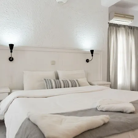 Artemis 3* Megalochori (Santorini)