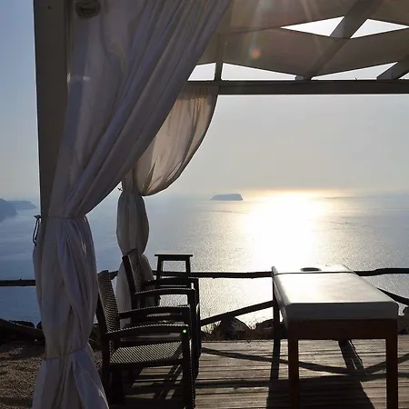 Artemis 3* Megalochori (Santorini)