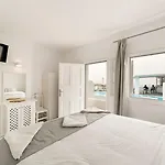 Artemis 3* Megalochori (Santorini)