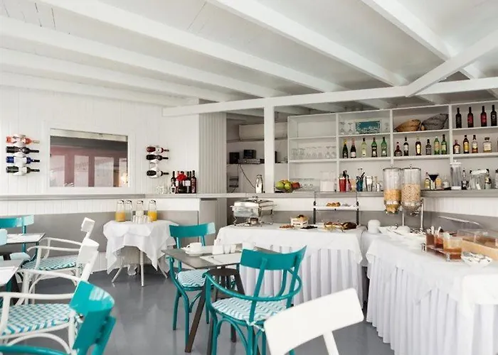 Artemis 3* Megalochori (Santorini)