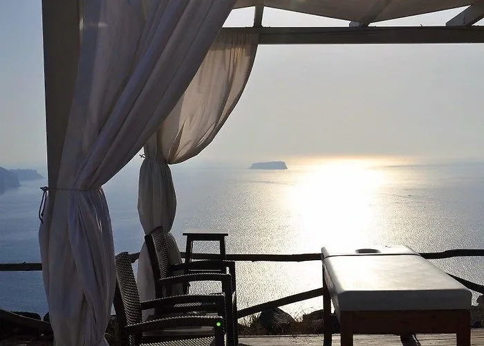 Artemis 3* Megalochori (Santorini)